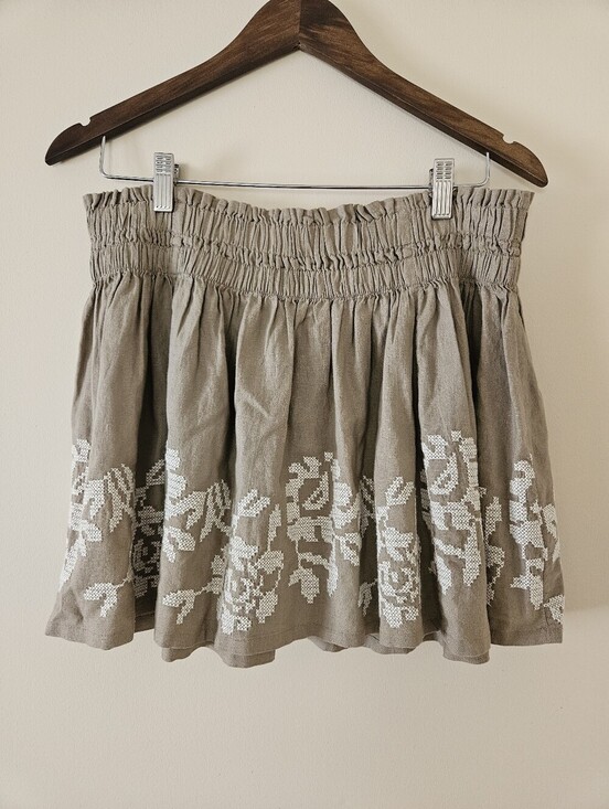 aerie Dresses & Skirts - Aerie Linen Blend Embroidered Mini Skirt Brown Khaki Sz L Boho Smocked Waist